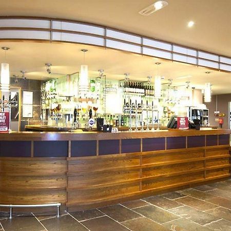 Premier Inn Glasgow Ньютон-Мернс Екстер'єр фото